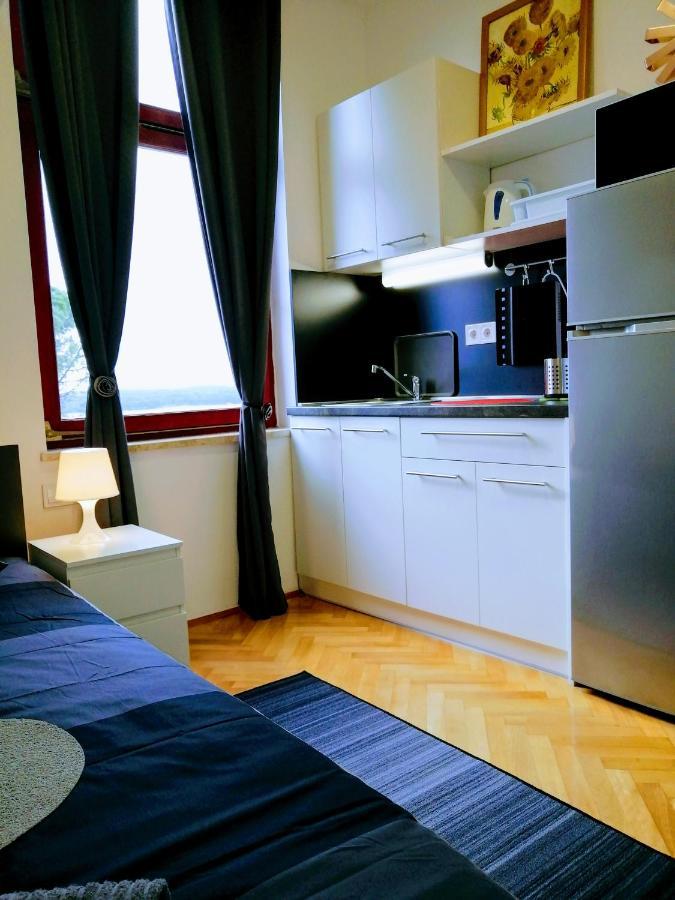 Pula Center Arena Belvedere Apartments And Rooms 외부 사진